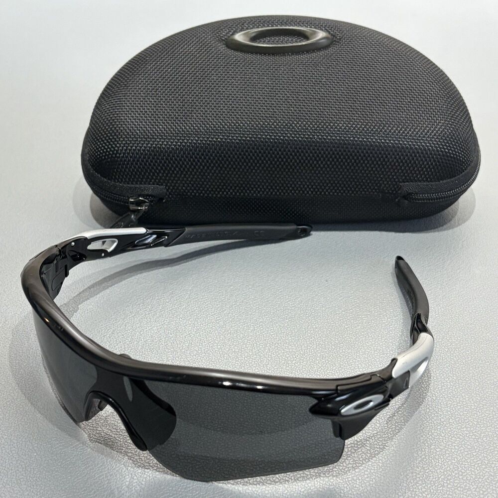 Oakley RadarLock Path Sunglasses OO9181-01 Shiny Black/Prizm Grey Case